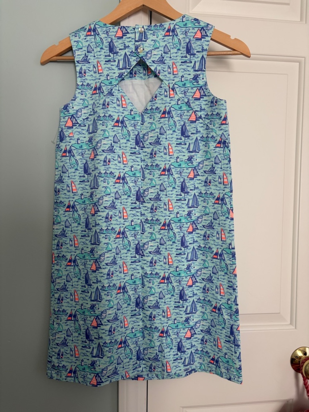 NWOT Vineyard Vines Crystal Blue Sailboat Print diamond back dress Girls 12 - Picture 3 of 4